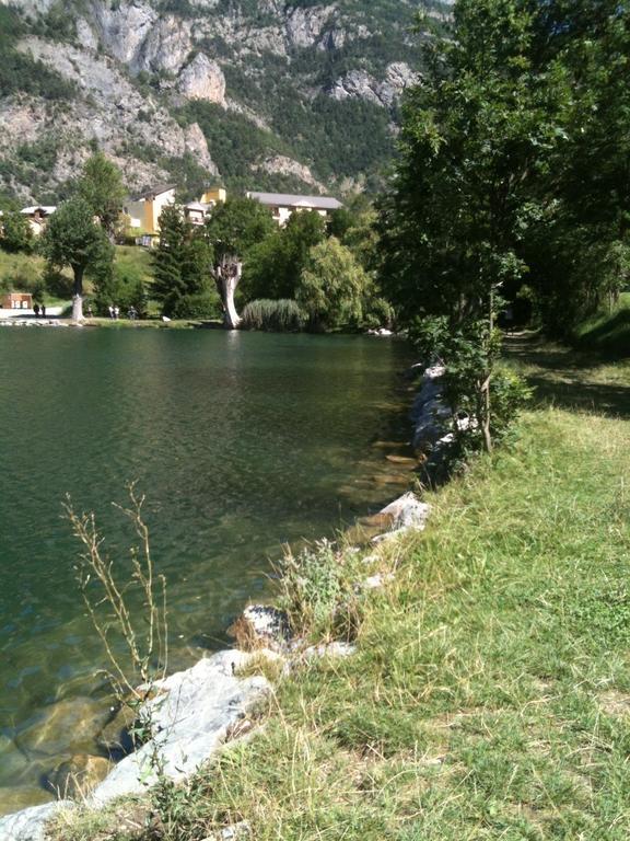 Le Relais Du Lac Le Lauzet-Ubaye Kültér fotó