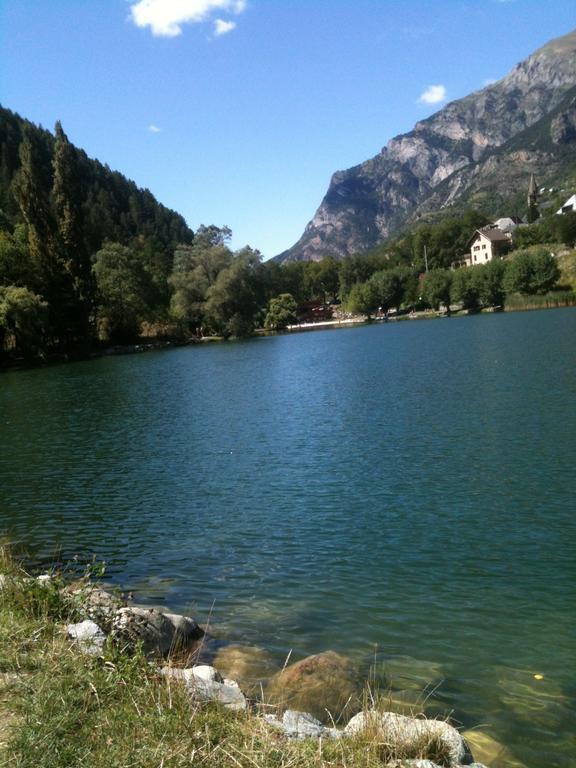 Le Relais Du Lac Le Lauzet-Ubaye Kültér fotó